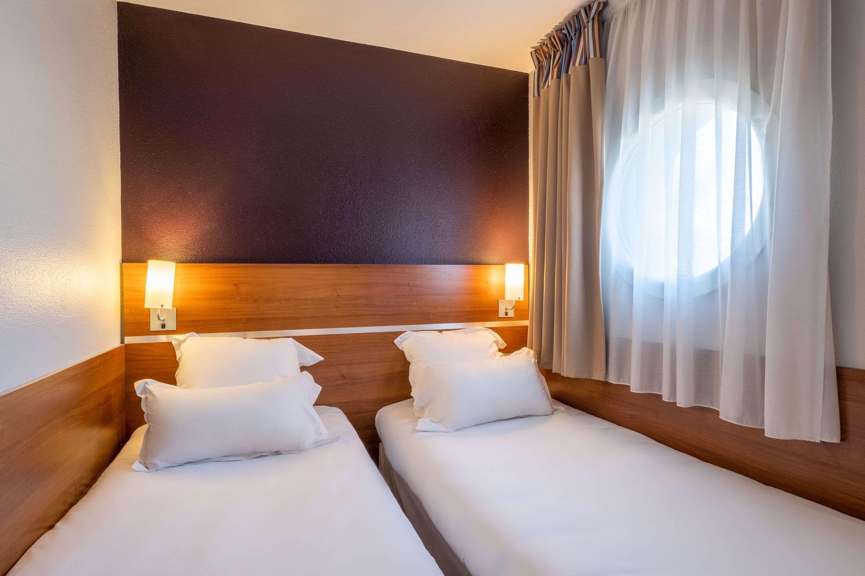 Comfort Hotel Linas - Montlhery Экстерьер фото