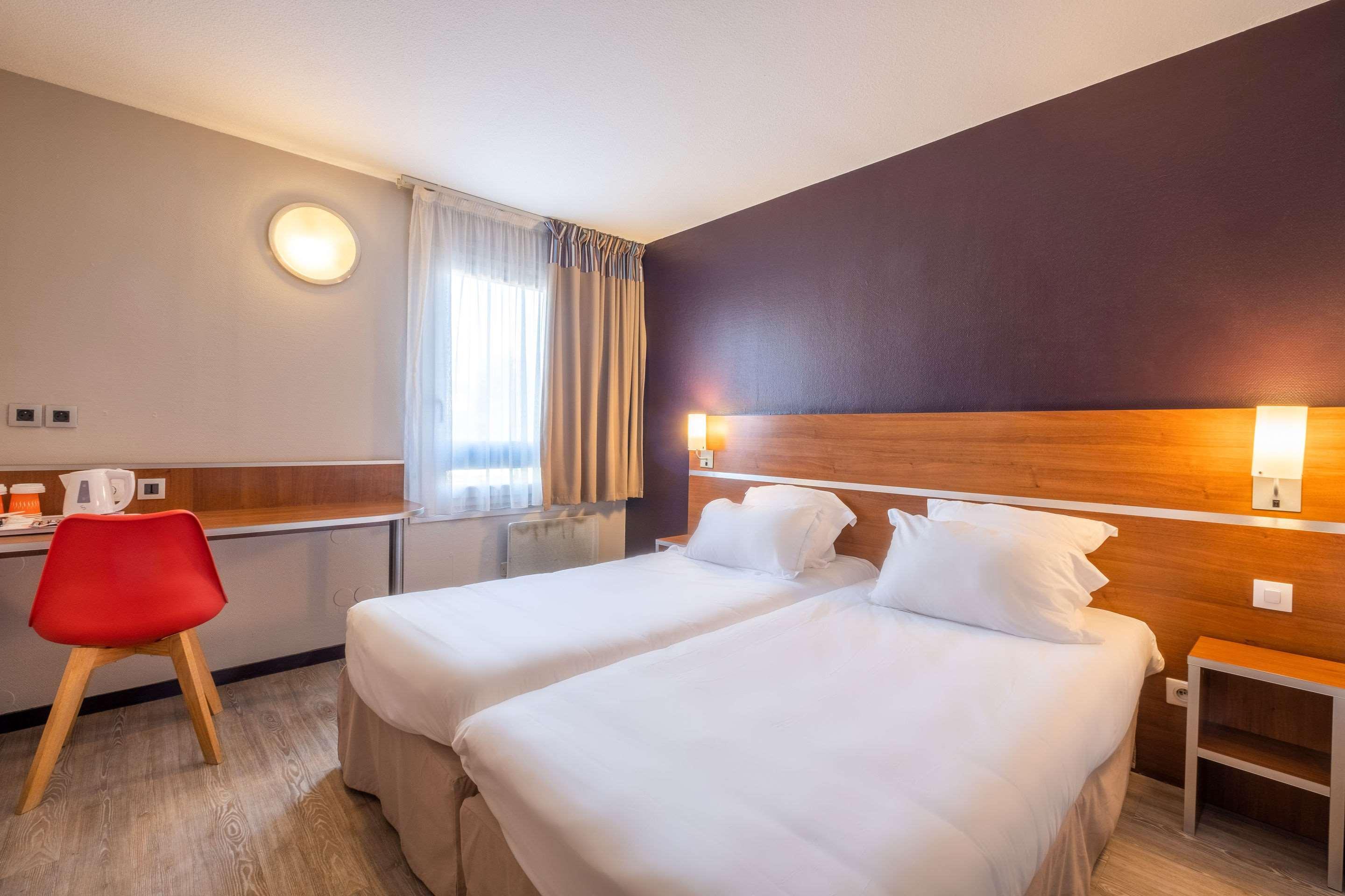 Comfort Hotel Linas - Montlhery Экстерьер фото