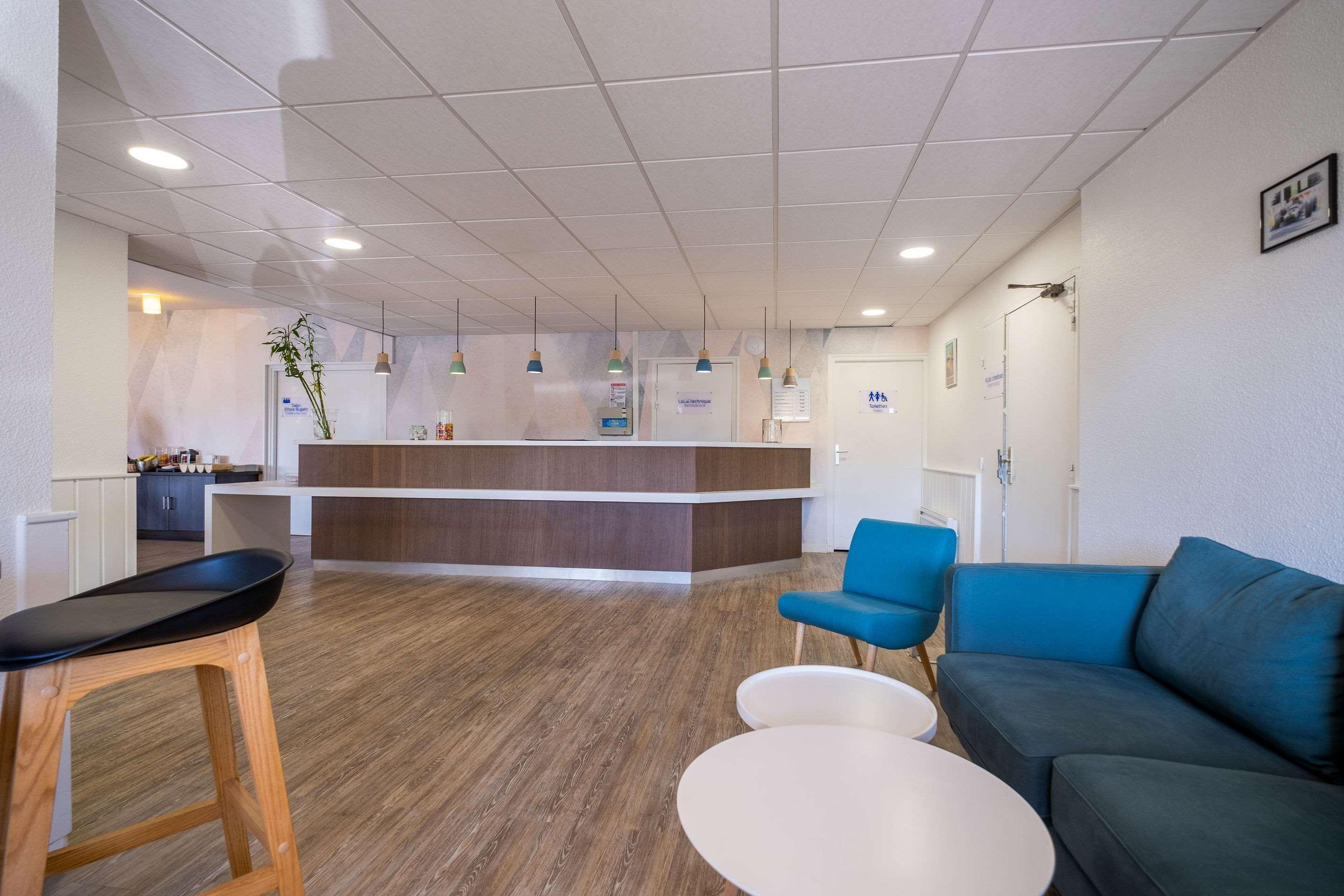 Comfort Hotel Linas - Montlhery Экстерьер фото