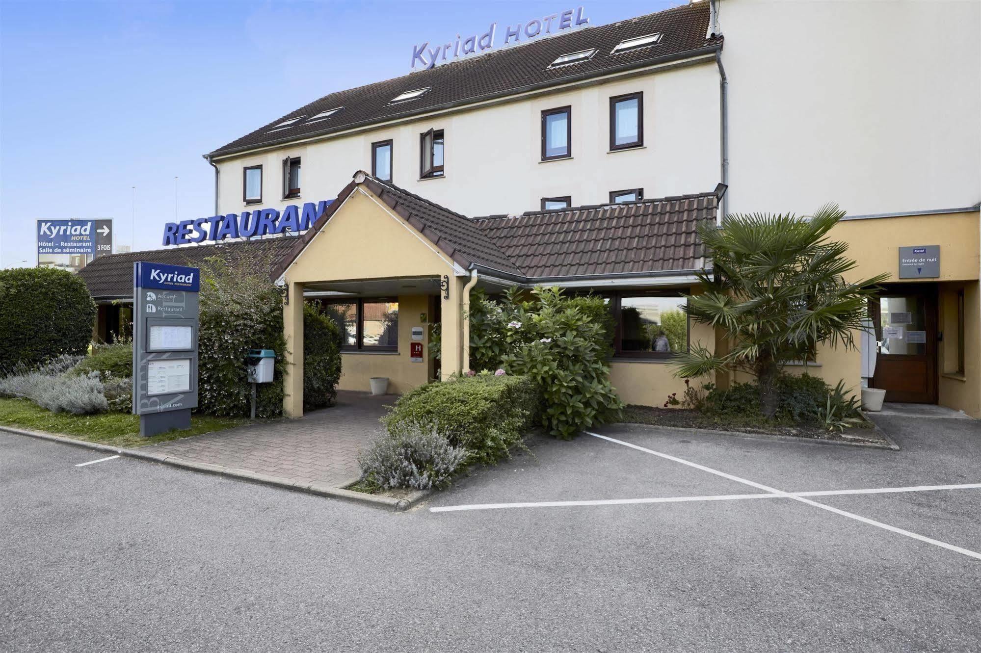 Comfort Hotel Linas - Montlhery Экстерьер фото