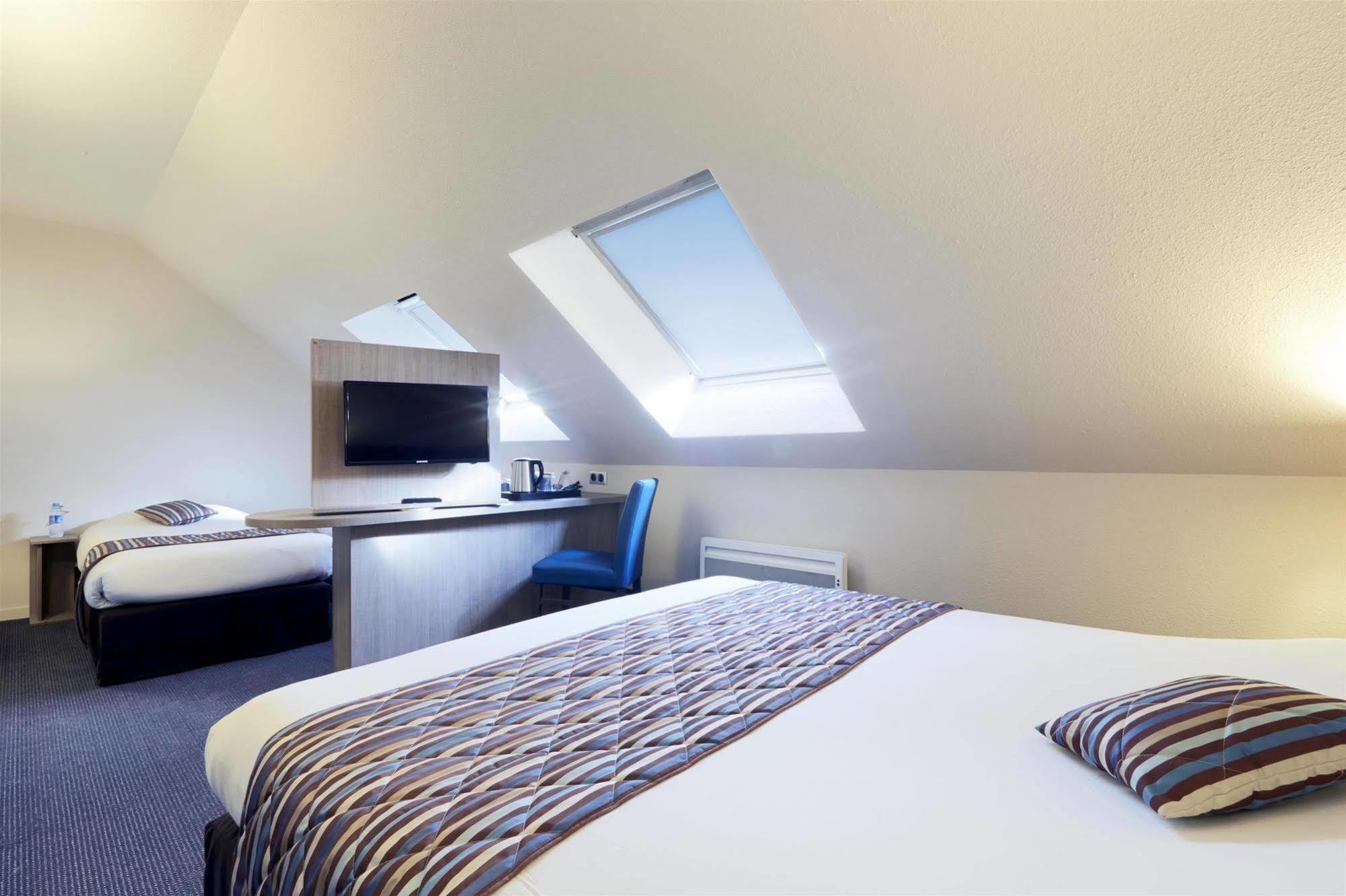 Comfort Hotel Linas - Montlhery Экстерьер фото