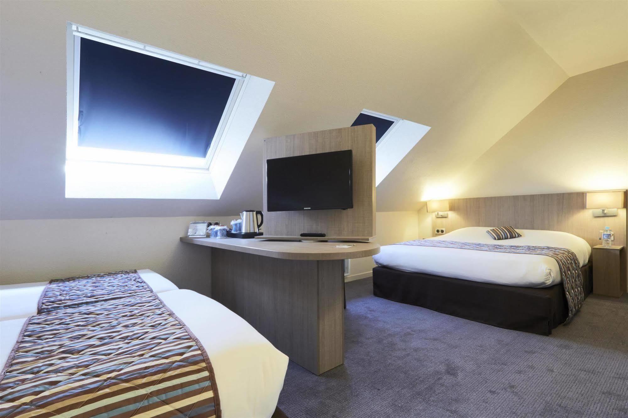 Comfort Hotel Linas - Montlhery Экстерьер фото