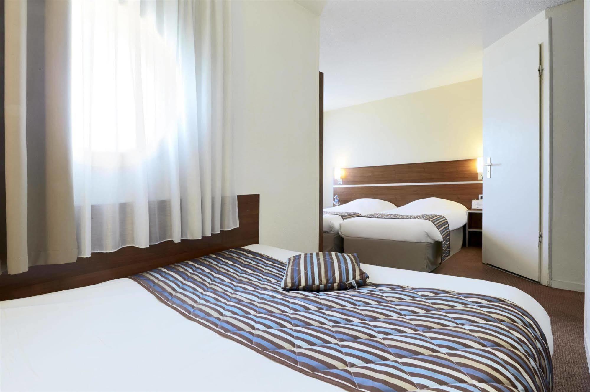 Comfort Hotel Linas - Montlhery Экстерьер фото